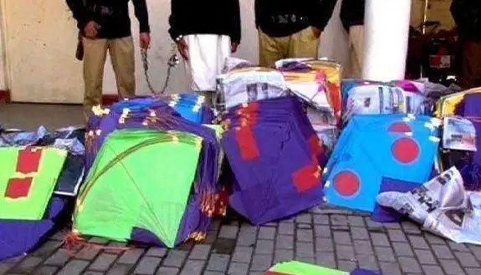 49 arrested for violating kite flying act