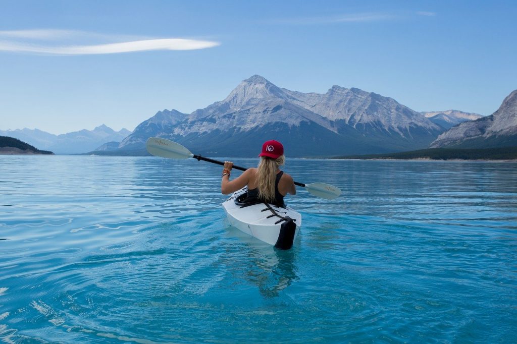 4 Must-Have Items For Your New Boat