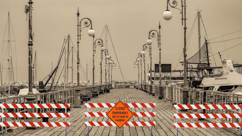 Types of Barricades for Your Safety Needs