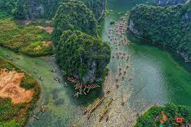 Best Ninh Binh Tour: Exploring the Enchanting Beauty of Vietnam