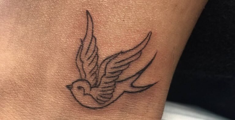 Fine Line Tattoos