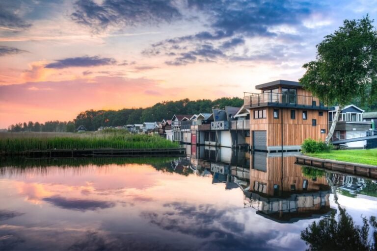 Living Close to Water in a Lake House