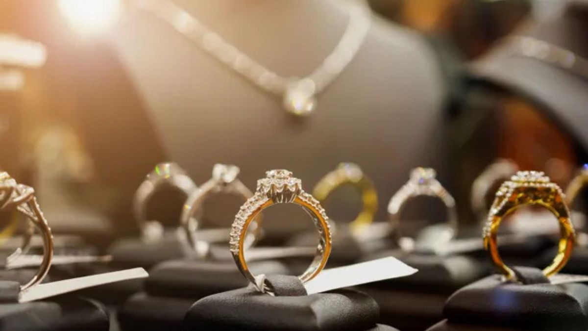 Top 5 Things to Know Before Pawning Your Jewelry